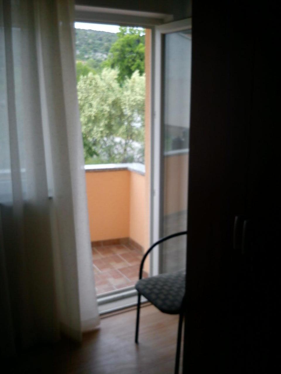 Apartments Antonija - Fitness Vinišće Eksteriør billede